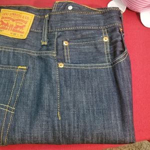 Men Levis Jeans